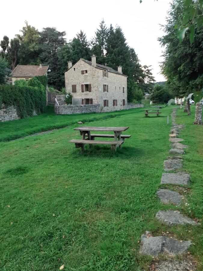 Rez De Chaussee Avec Terrasse Et Jardin Apartment *