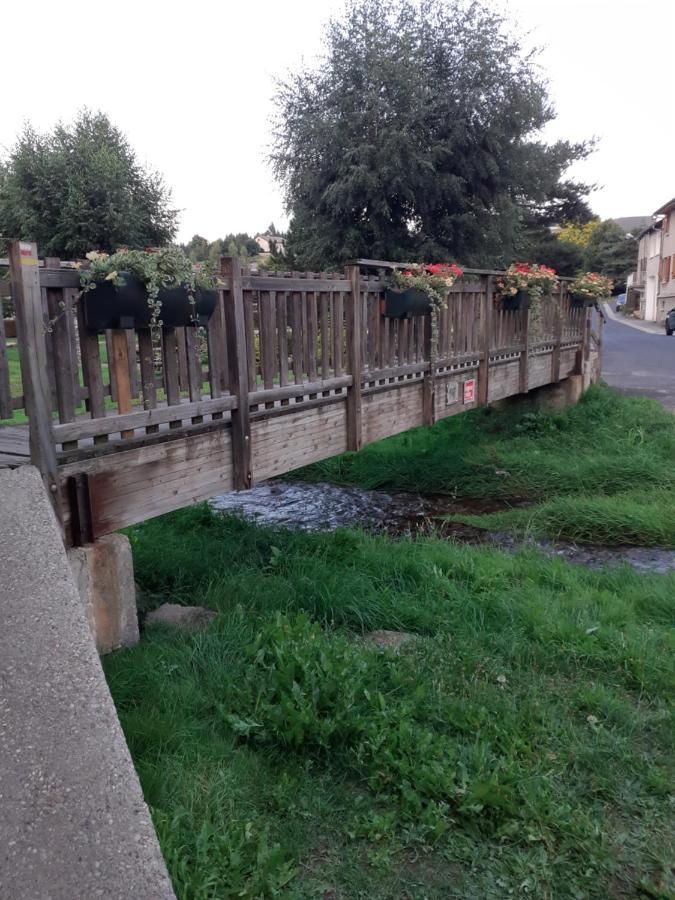 Rez De Chaussee Avec Terrasse Et Jardin Apartment